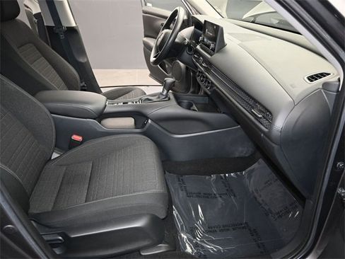 Used 2024 Honda HR-V LX image 23