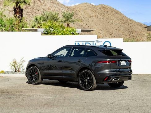 New 2026 Jaguar F-PACE R-Dynamic S image 9
