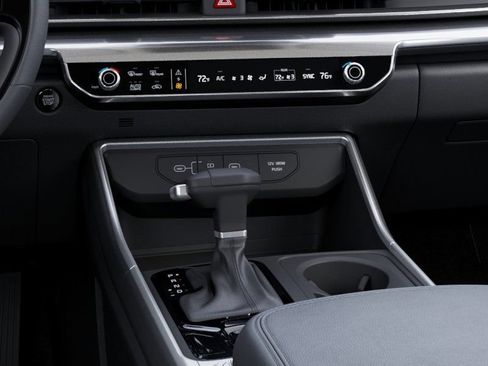 New 2027 Kia Carnival SX FWD image 23