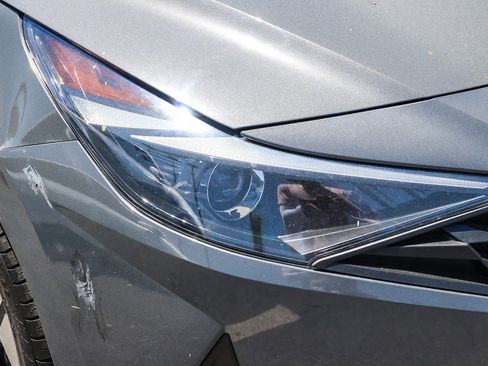 Used 2023 Hyundai Elantra SEL w/ Convenience Package FWD image 22