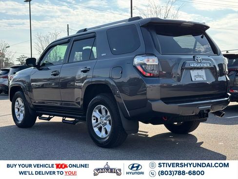 Used 2023 Toyota 4Runner SR5 Premium image 11