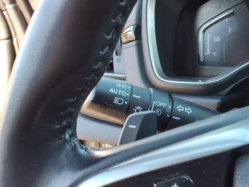 Used 2022 Honda CR-V Touring image 20