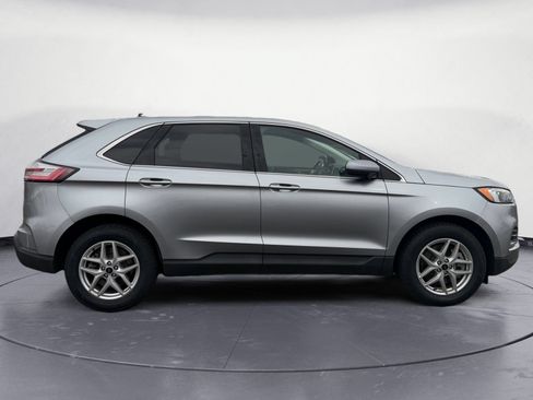 Used 2024 Ford Edge SEL AWD/4WD image 6