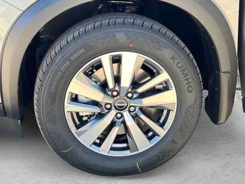 New 2026 Nissan Pathfinder SL FWD image 23