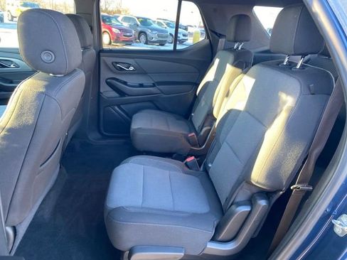 Certified 2023 Chevrolet Traverse LT image 18
