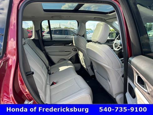 Used 2022 Jeep Grand Cherokee Overland image 43