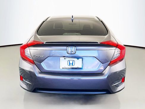 Certified 2018 Honda Civic EX-T image 6