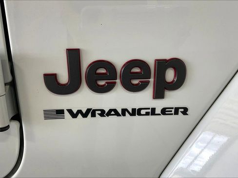 Used 2023 Jeep Wrangler Unlimited Rubicon w/ LED Lighting Group image 38