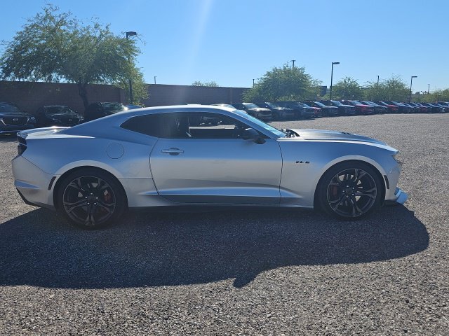 Used 2019 Chevrolet Camaro SS RWD image 4