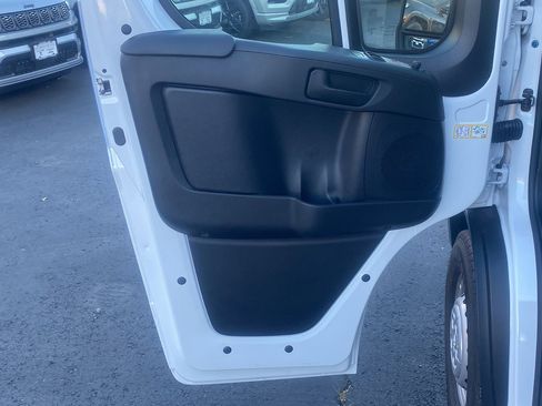 New 2025 RAM ProMaster 1500 w/ Premium Convenience Group image 6