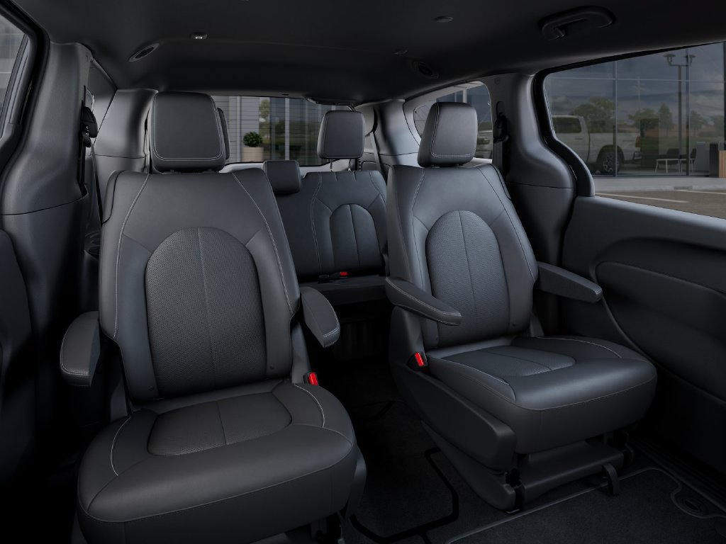 New 2027 Chrysler Pacifica Select FWD image 15