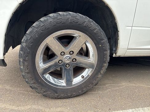 Used 2009 Dodge Ram 1500 Truck Sport image 5