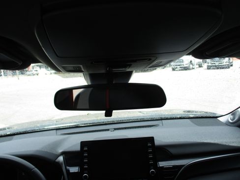 Used 2022 Toyota Camry TRD w/ TRD Package w/JBL Audio FWD image 32