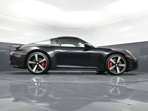 Certified 2026 Porsche 911 Targa 4S AWD/4WD image 25