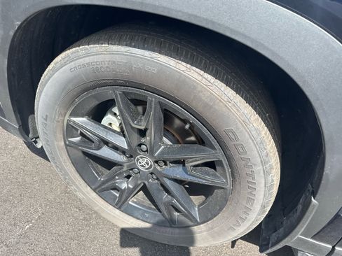 Used 2025 Toyota Grand Highlander FWD image 6