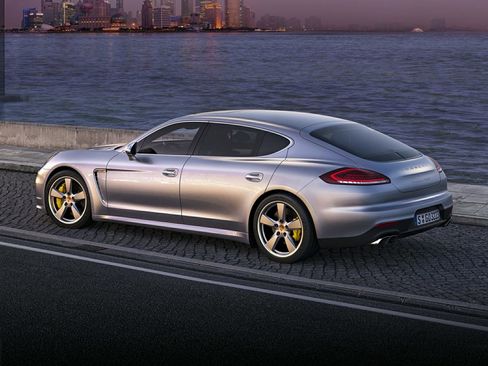 Used 2014 Porsche Panamera image 3