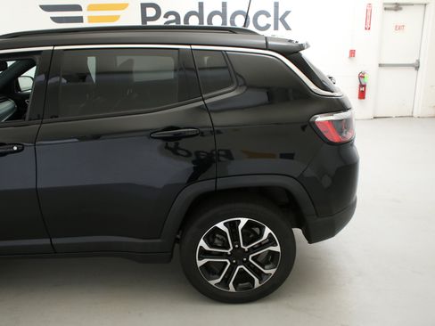 Used 2023 Jeep Compass Limited AWD/4WD image 6