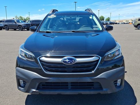 Used 2020 Subaru Outback Premium w/ Popular Package #1 AWD/4WD image 2