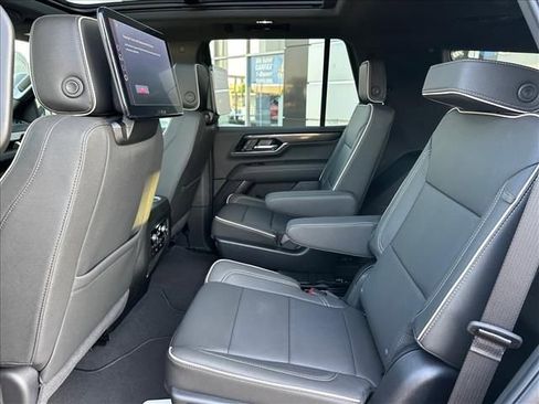 New 2026 GMC Yukon Elevation w/ Elevation Premium Package AWD/4WD image 23