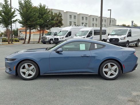 New 2026 Ford Mustang Coupe image 5