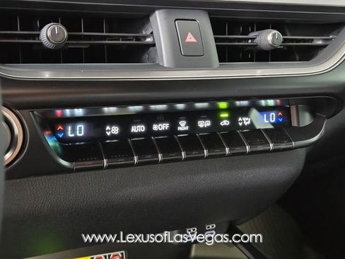 New 2026 Lexus UX 300h FWD image 19