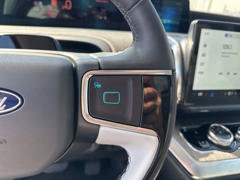 New 2025 Ford Expedition Platinum w/ Platinum Ultimate Package image 21