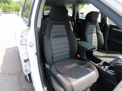 Certified 2021 Honda CR-V Special Edition image 17