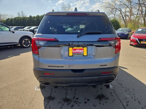 Used 2021 GMC Acadia SLT w/ Elevation Edition image 4