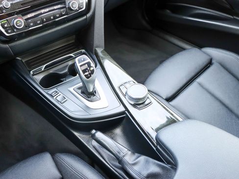 Used 2018 BMW 330i xDrive Sedan image 40