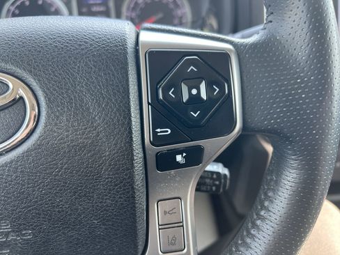 Used 2022 Toyota 4Runner Limited AWD/4WD image 20