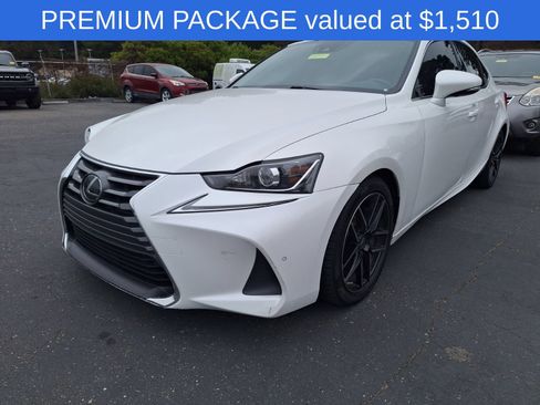 Used 2020 Lexus IS 300 w/ Premium Package RWD image 3