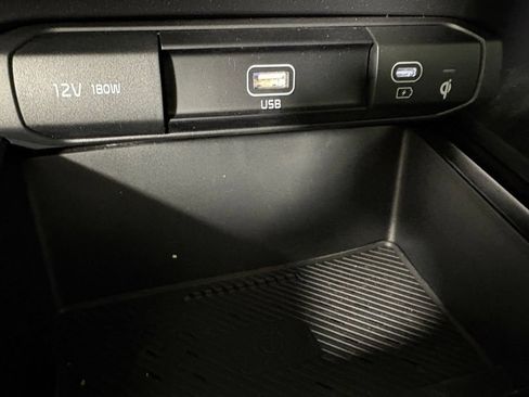 New 2026 Kia Niro EX FWD image 29