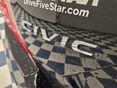 Used 2021 Honda Civic EX image 7