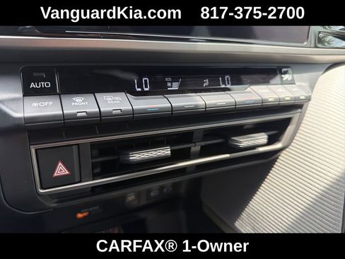 Used 2026 Toyota Camry SE FWD image 19