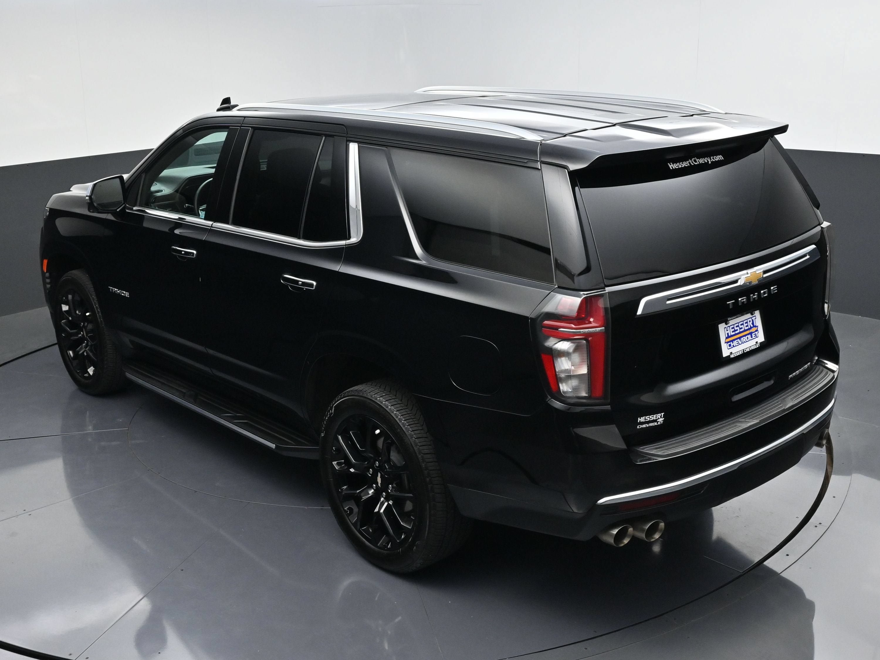 Used 2024 Chevrolet Tahoe Premier w/ Premium Package AWD/4WD image 54