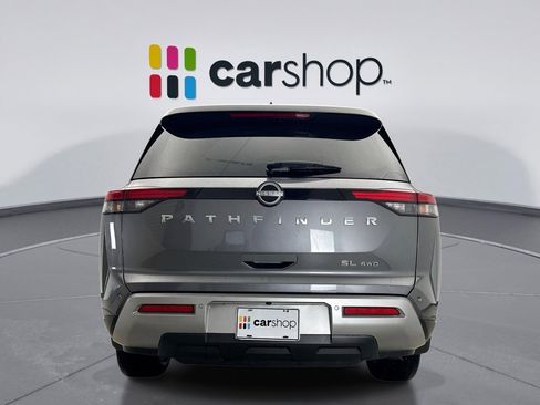 Used 2023 Nissan Pathfinder SL image 4