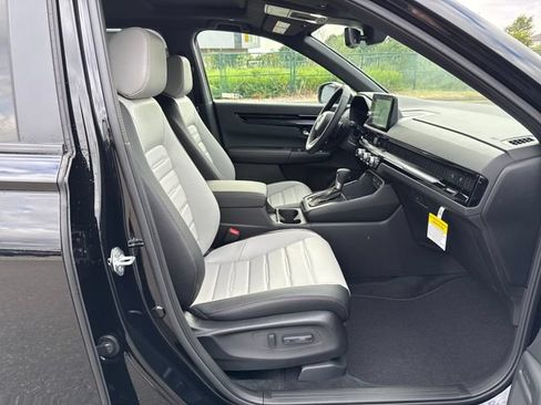 Used 2026 Honda CR-V Sport Touring image 10