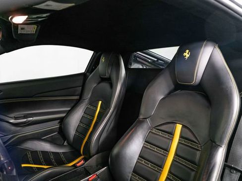 Used 2017 Ferrari 488 GTB RWD image 15
