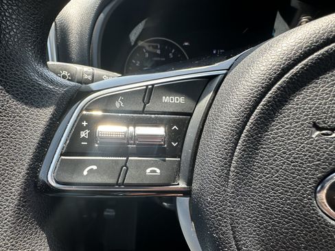 Used 2020 Kia Sportage LX FWD image 25