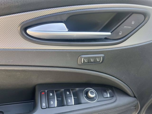 Used 2021 Alfa Romeo Stelvio Ti Sport AWD/4WD image 17