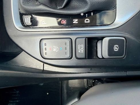 Used 2018 Hyundai Santa Fe Limited AWD/4WD image 27