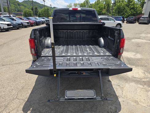 Used 2018 Ford F150 Platinum w/ Equipment Group 701A Luxury AWD/4WD image 23