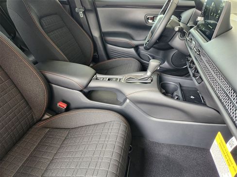 New 2026 Honda HR-V Sport image 11