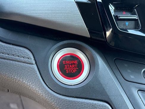 Used 2020 Honda Odyssey EX-L image 22