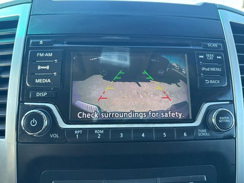 Used 2018 Nissan Frontier SV image 20