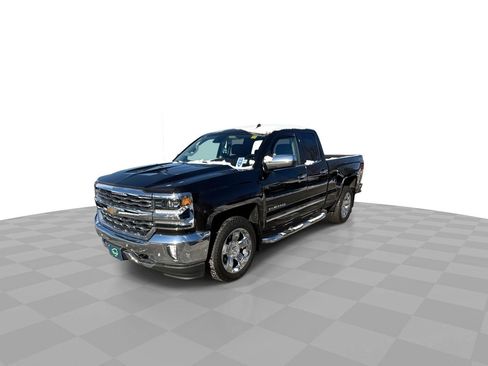 Used 2018 Chevrolet Silverado 1500 LTZ w/ Sport Package image 4