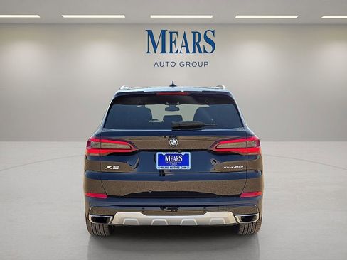 Used 2023 BMW X5 xDrive45e image 4