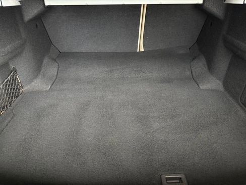 Used 2011 Mercedes-Benz E 550 Coupe image 12