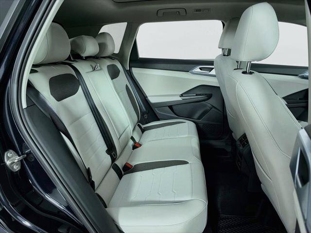 New 2026 Volkswagen Taos SE AWD/4WD image 27