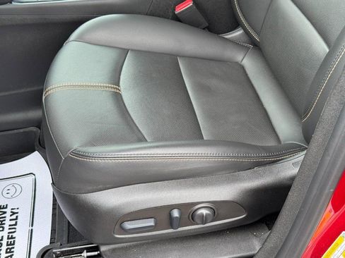 Used 2022 Chevrolet Equinox Premier w/ LPO, Floor Liner Package AWD/4WD image 24